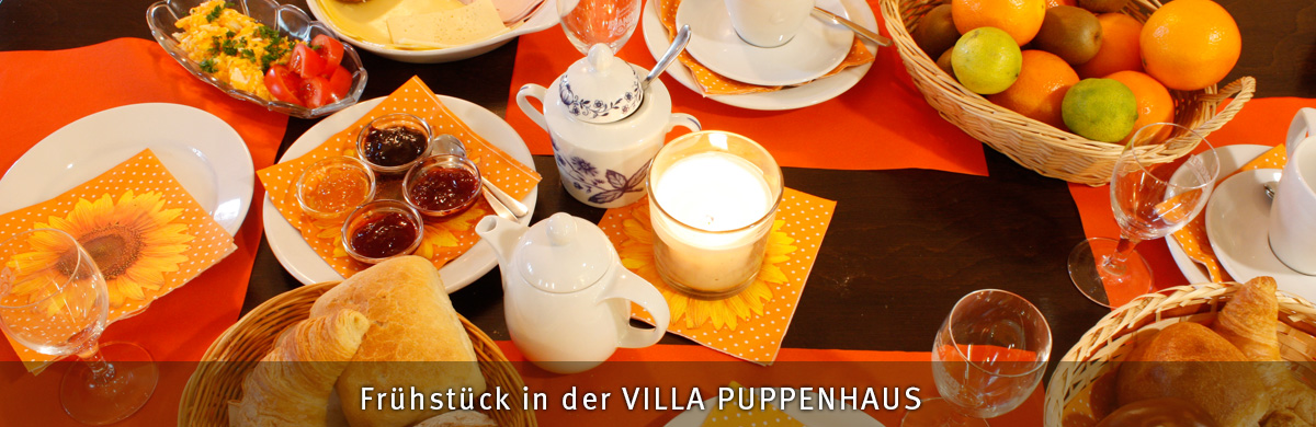 cafe zum puppenhaus